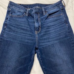AMERICAN EAGLE DARK BLUE JEANS